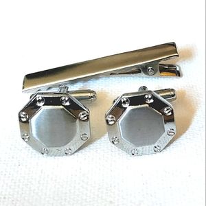 NEW 3pc. Cufflinks: "Octo" Stainless Steel with Tie Bar. Diamond Cut Bullet Back